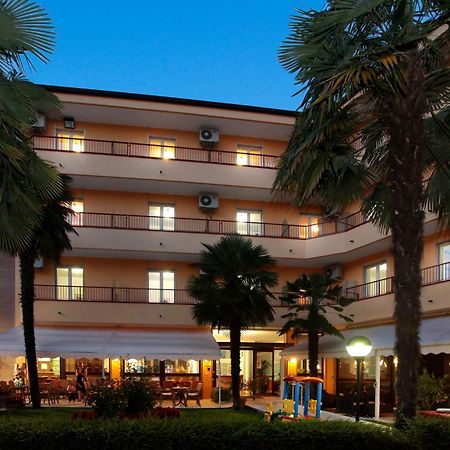 Hotel Imperial ***S ガルダ エクステリア 写真